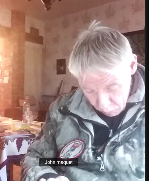 14MDX4063 l’opérateur John.