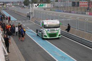 circuit automobile pour le championnat de France des Camions